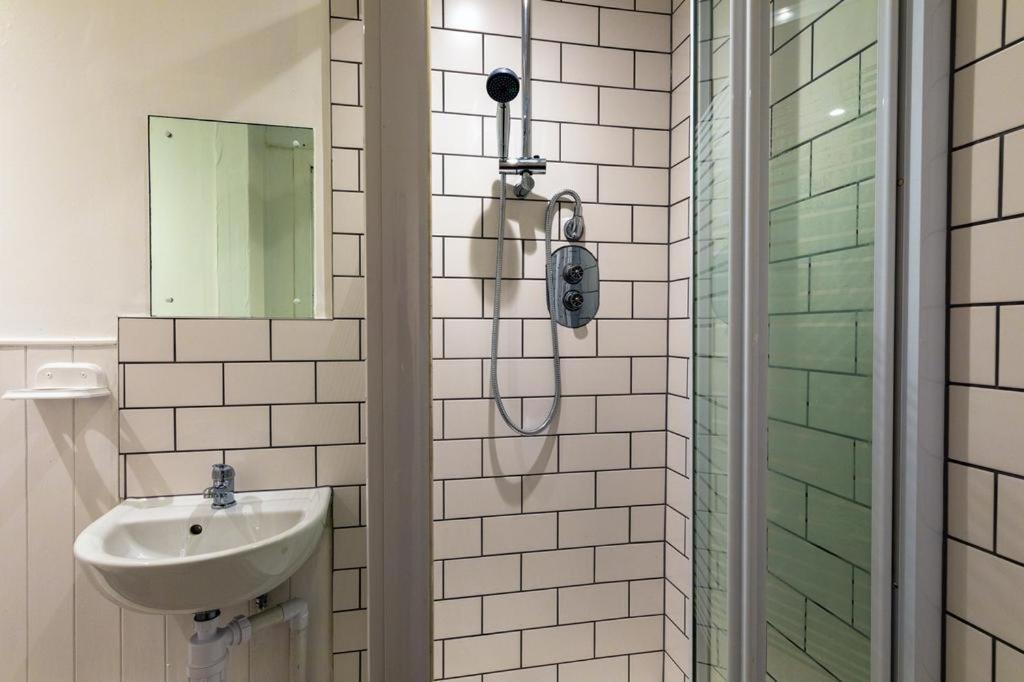 Riverside Flat Apartman Inverness Kültér fotó